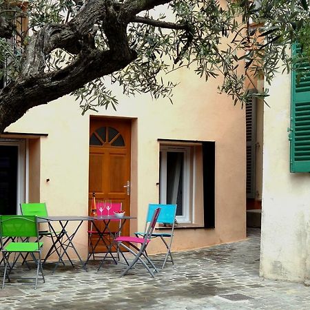 Lou Brigadou Saint-Raphael (Var) Exterior foto